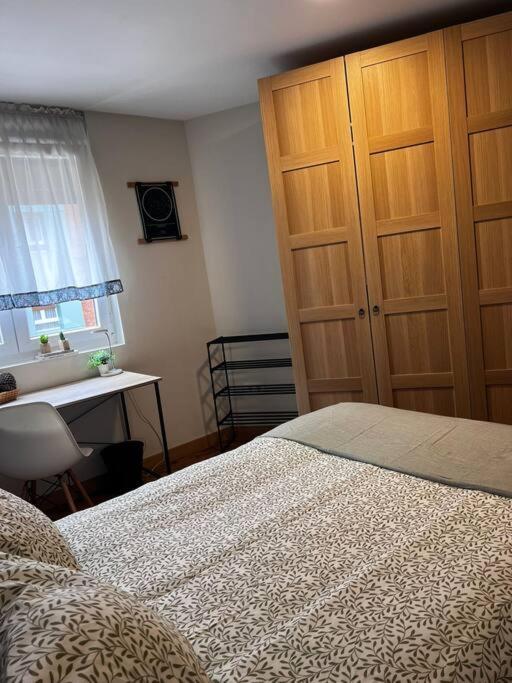 Ferienwohnung Amplio Piso A 400M De La Playa Gijón Exterior foto